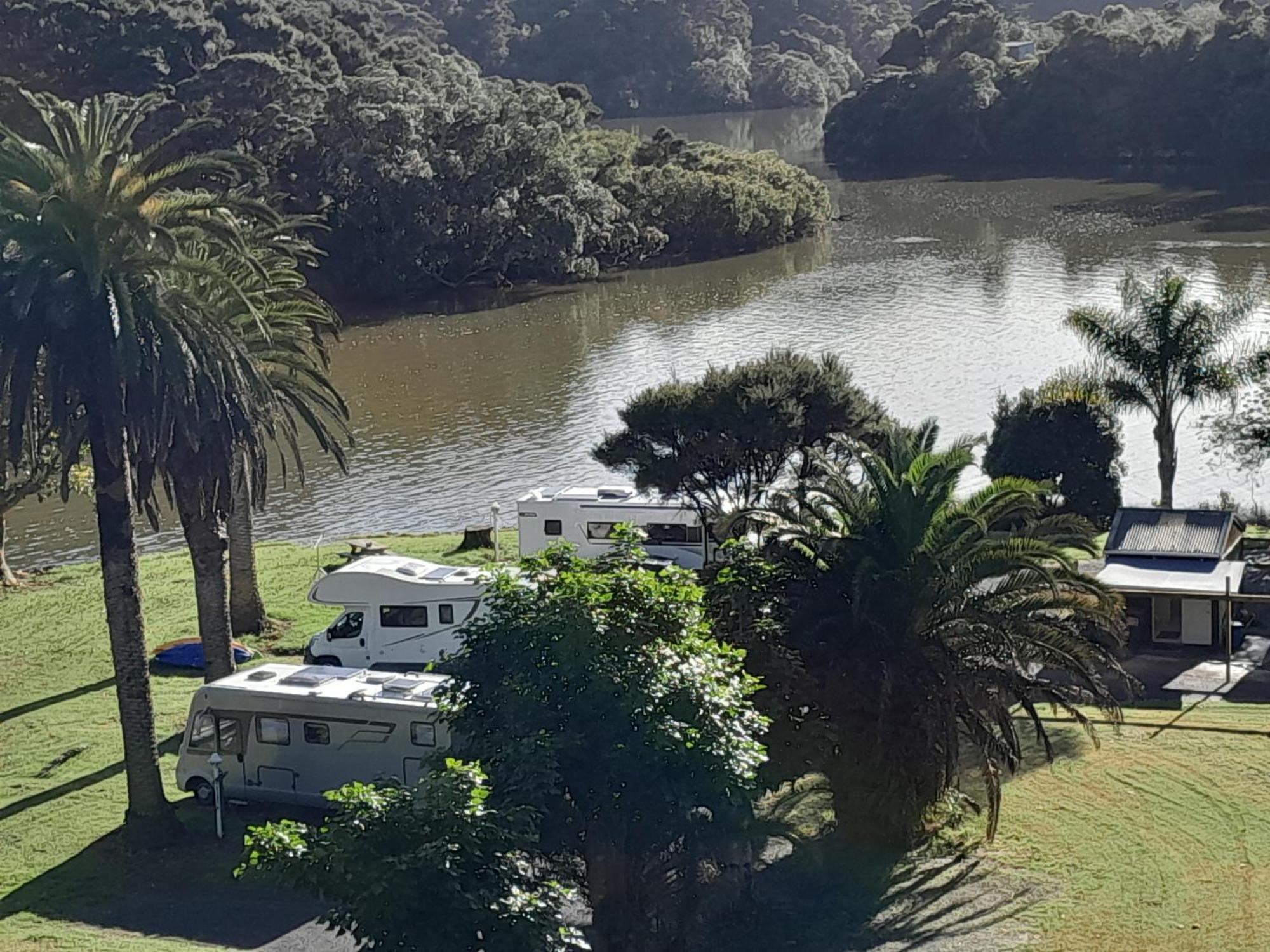 بيهْيا Waterfalls Estate - Motel & Campground المظهر الخارجي الصورة